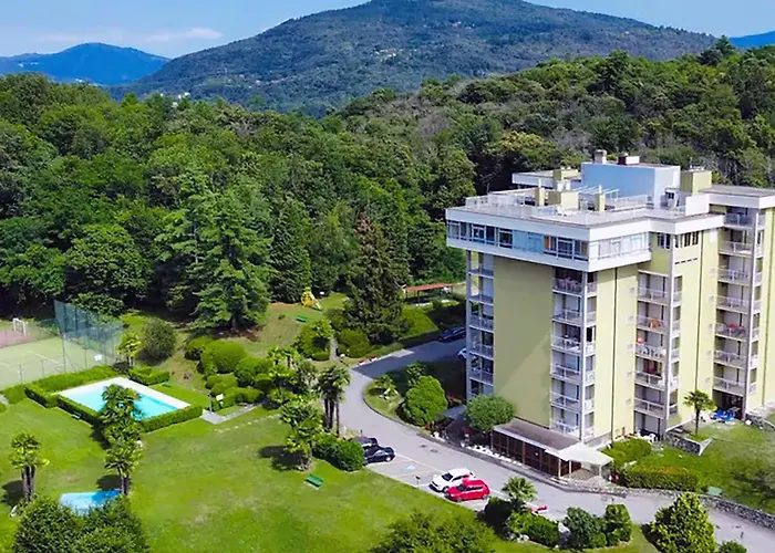 Апартаменты Panorama E Relax Maggiore - Piscina, Tennis